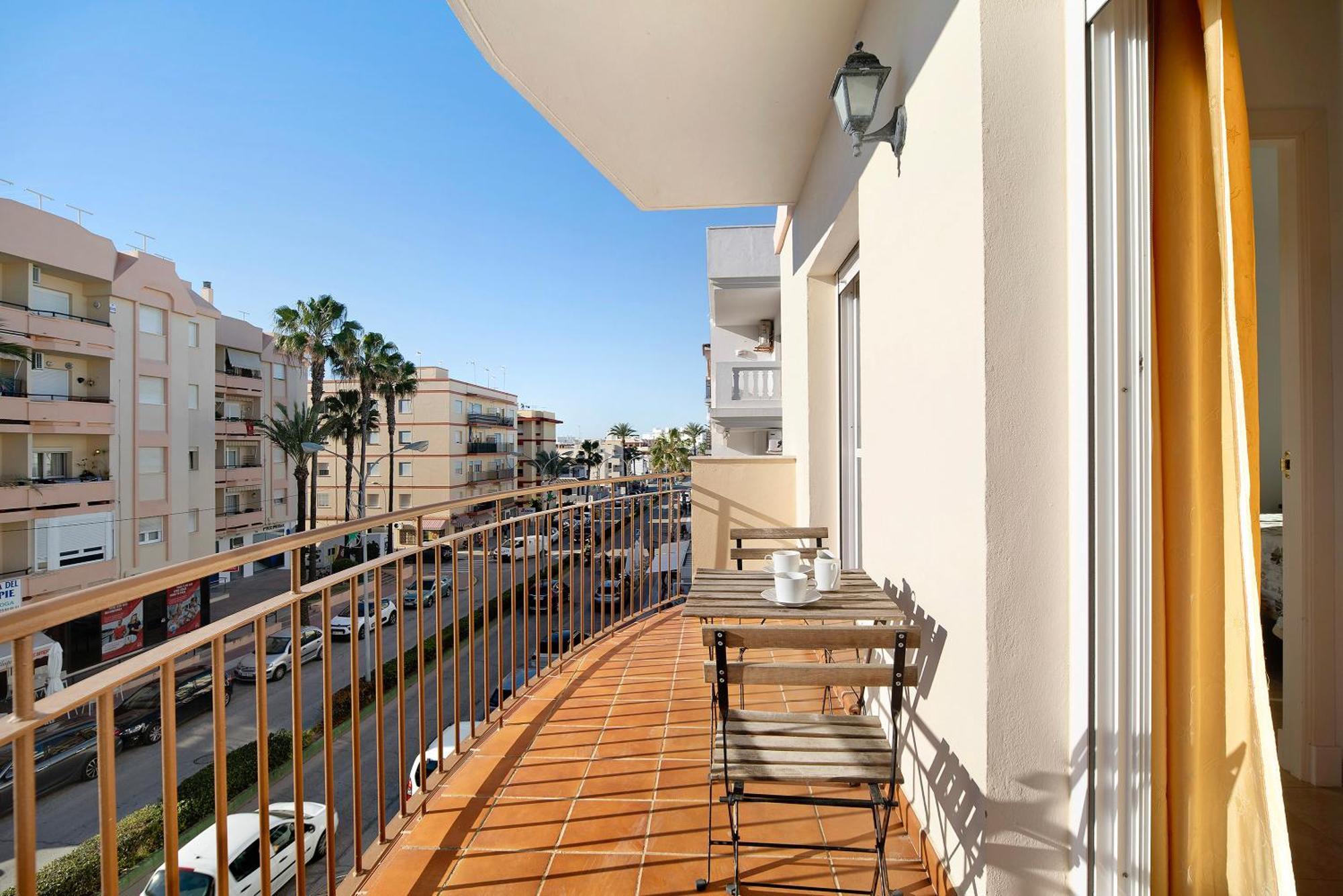 Apartamento Merce โรตา ภายนอก รูปภาพ